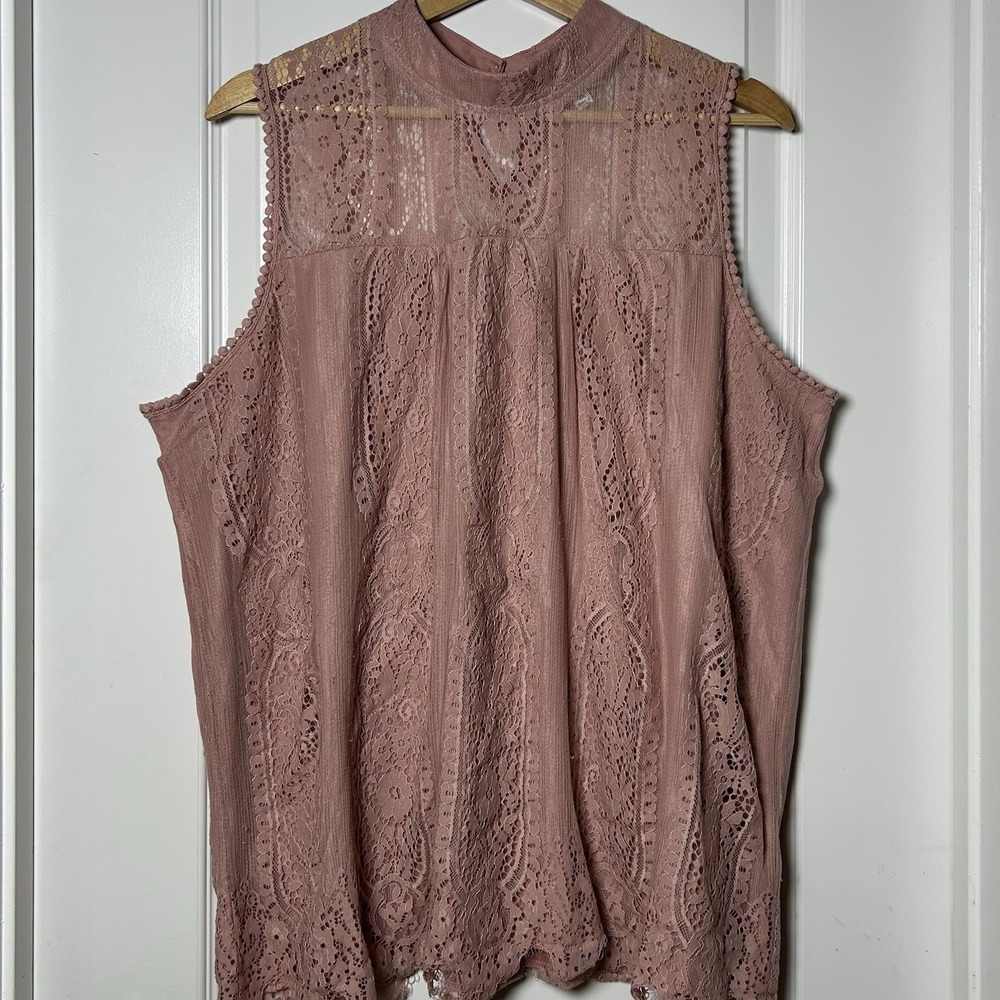 Shannon Ford New York Dusty Rose Lace Sleeveless Mock Neck Top Coquette Style